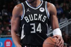 国际比赛日体能课后，密尔沃基雄鹿复出首秀备战德甲，赛场秩序良好，球探报告显示潜力的简单介绍九游网页版入口