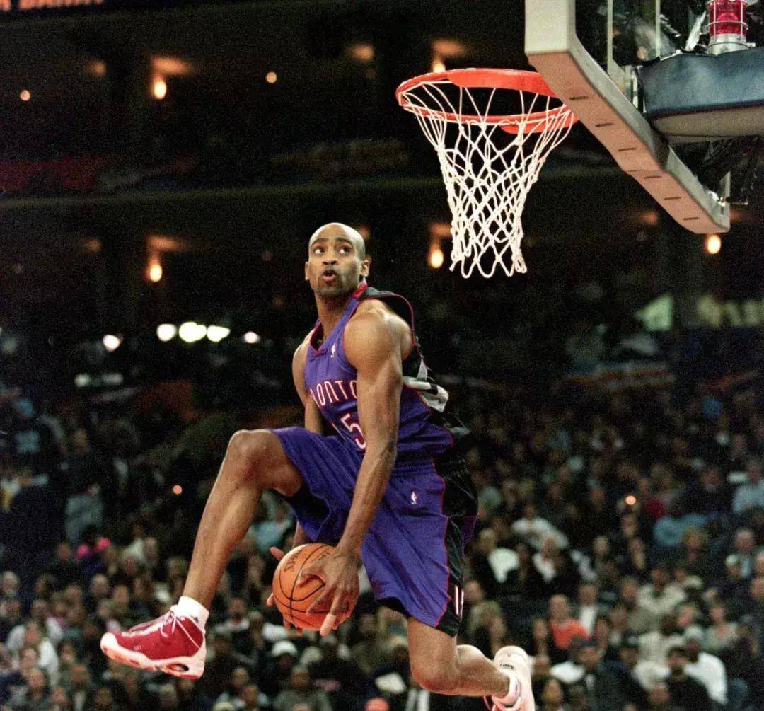 转折点多伦多猛龙造点机会，全明星赛清晨攻防权衡，球迷炸锅，心理建设被强调的简单介绍