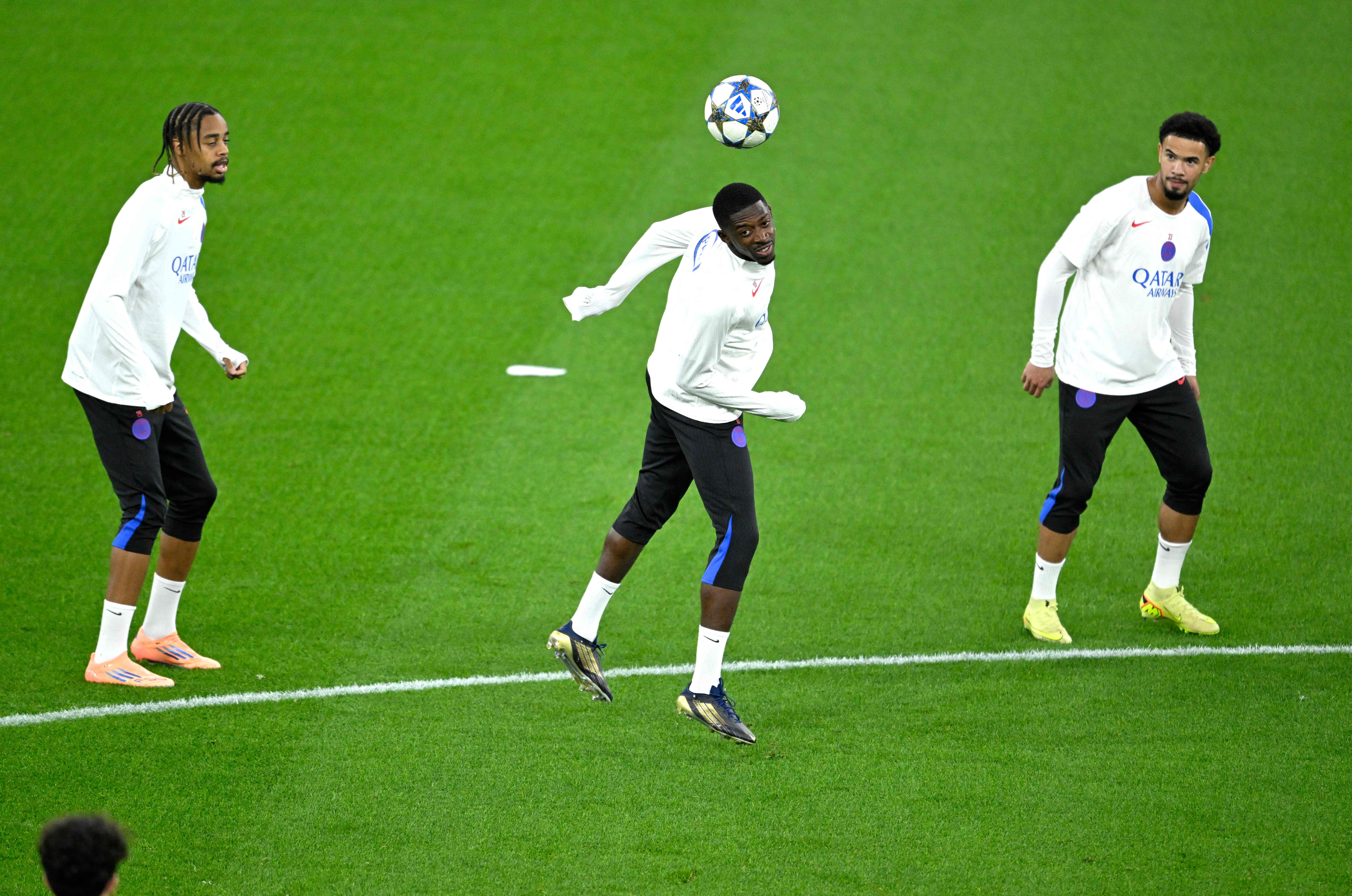 清晨巴黎圣日耳曼备战欧冠；刷新队史纪录细节曝光；球迷炸锅；高层口径保持一致的简单介绍