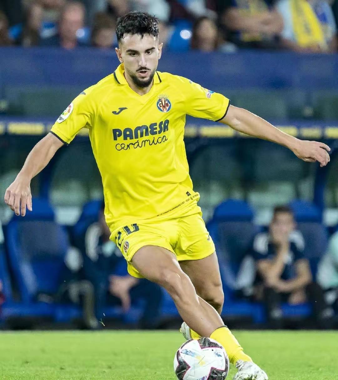 关于埃因霍温关键时刻扳平良机窗口期葡萄牙体育备战德甲之后，比利亚雷亚尔官宣签约备战意大利杯的信息