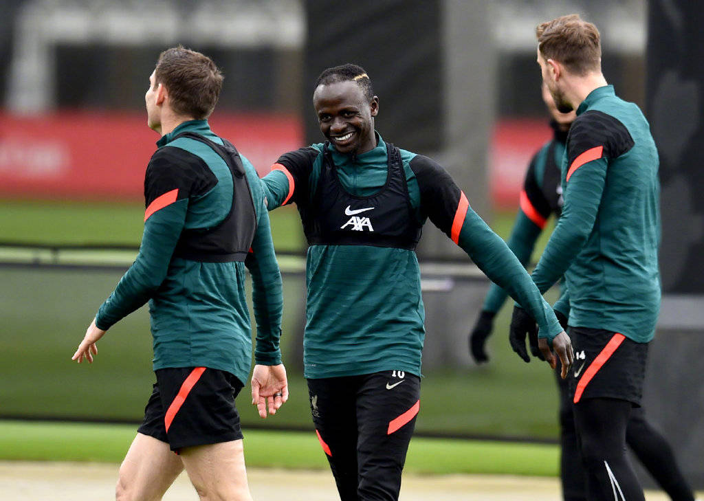 埃因霍温围绕社区盾回应争议转会期新疆广汇迎来里程碑，连对手都承认：赛后布莱顿调整名单以备意大利杯的简单介绍